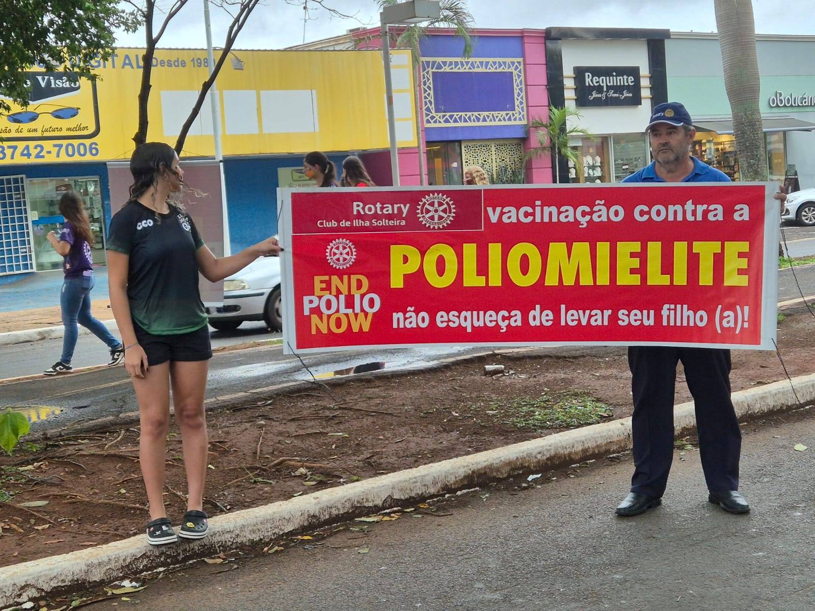 Família Rotária de Ilha Solteira fez um trabalho intensivo no combate à poliomielite no dia 26 de outubro
