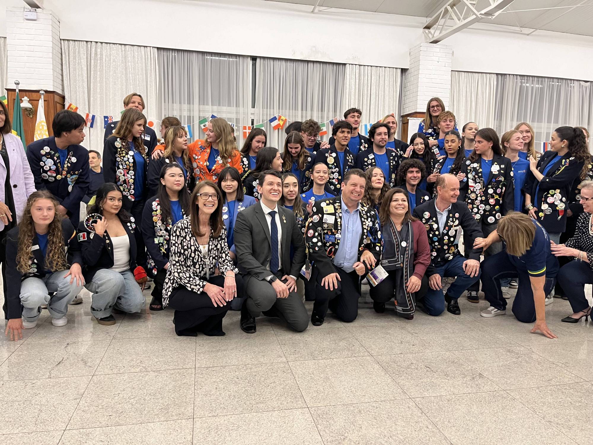 FESTIVA DOS INTERCAMBISTAS