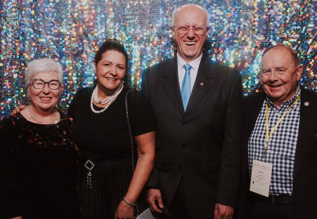 Rotary Imagem Pública Brasil Registra Momentos do Encontro em Queenstown - Nova Zelândia no Instituto Rotary da Zona Rotária 8