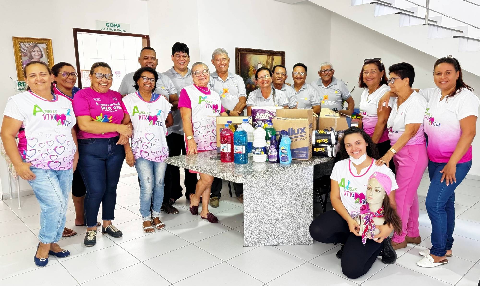 E para quem quiser ajudar a Casa de Apoio Amigas Viva a Vida pode colaborar através do Pix: CNPJ: 11700584000124