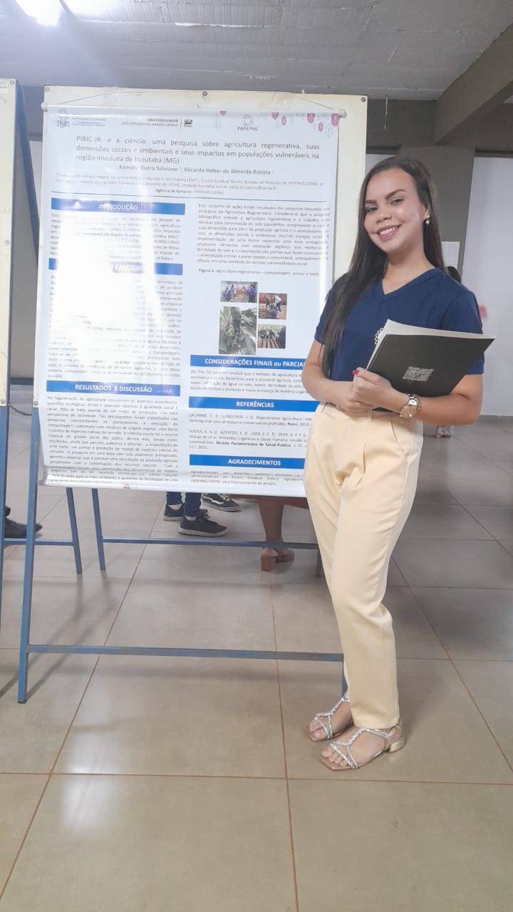 Aluna Kamilly, estudante 2° ano do Ensino Médio Integral da Escola Rotary.