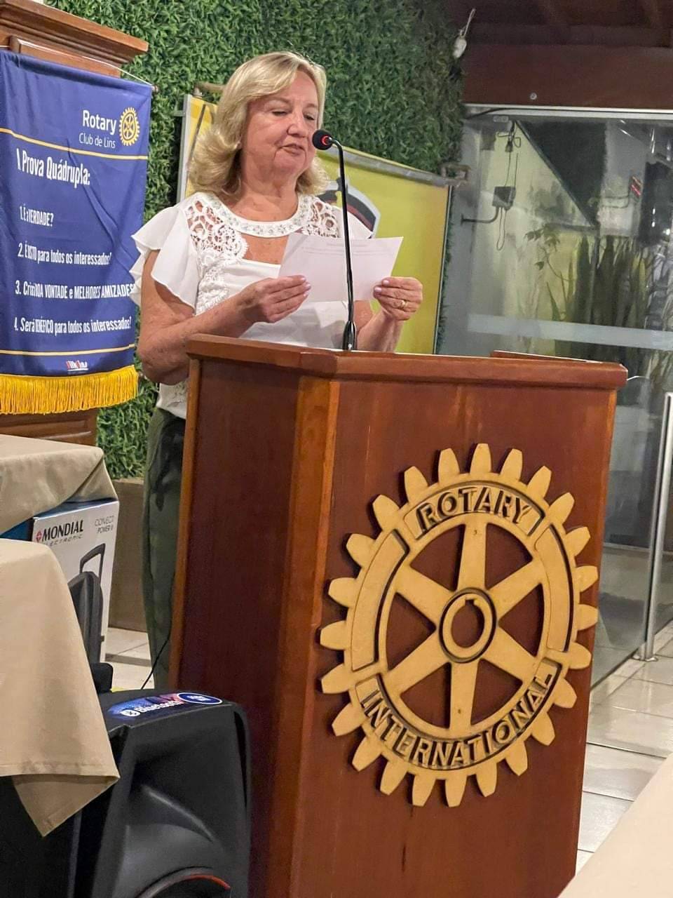 Rotary Club de Lins Realiza Reunião Para Tratar da Compra de Equipamentos Para a Santa Casa e Para o Berçario Creche São Francisco de Assis