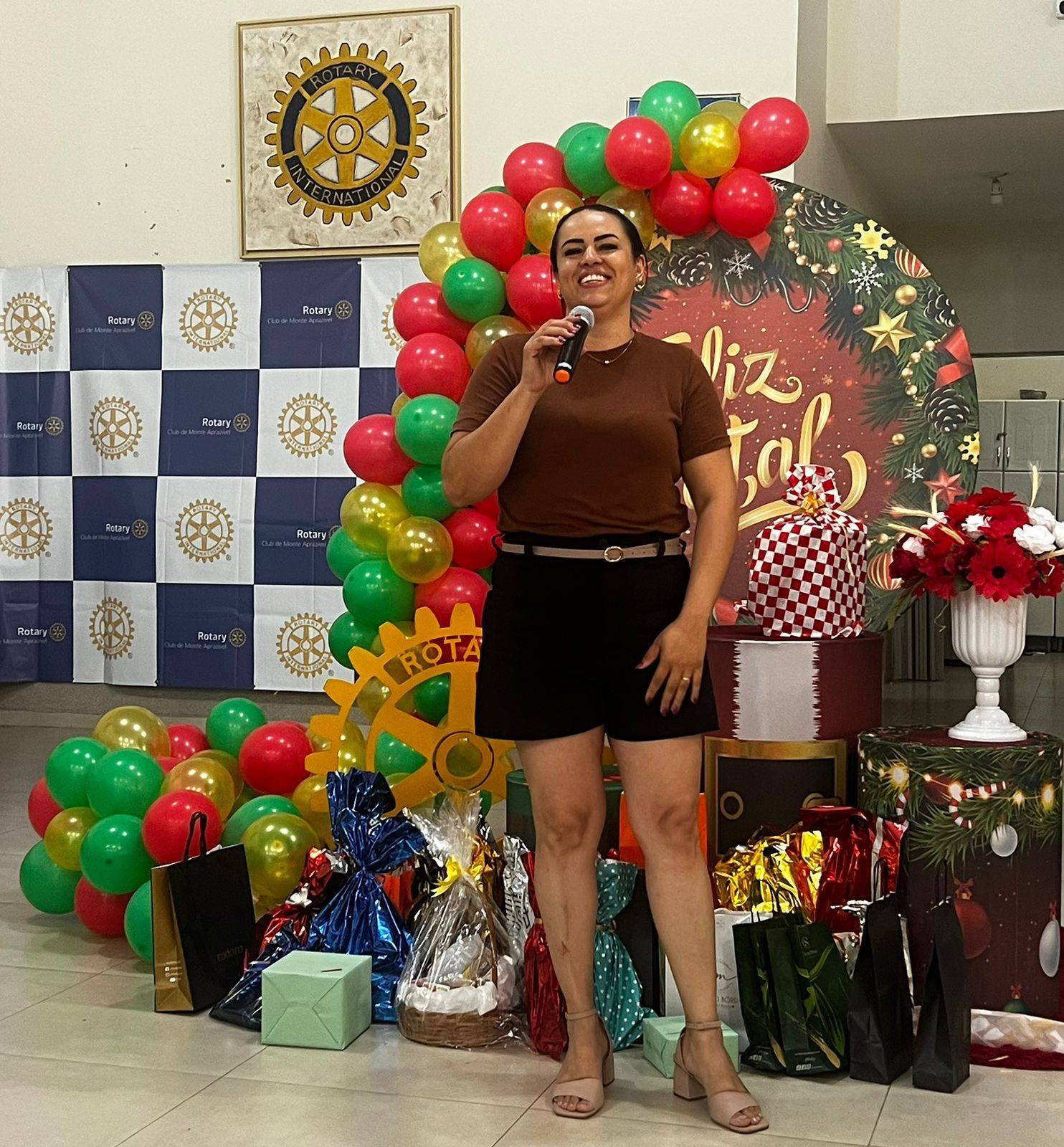 Rotary Club de Monte Aprazível Realiza Confraternização de Fim de Ano 