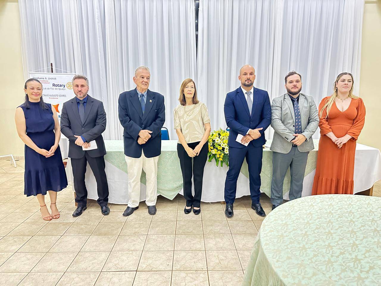 Admissão dos companheiros Aguiar Mendes e Fabiano Pessi - juntamente com seus padrinhos Octavio e Claudia Soares / Luiz Gomes e Tânia