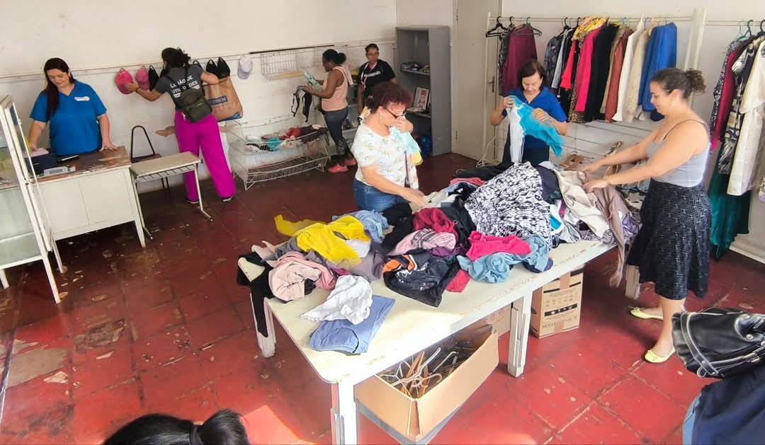 Rotary Club de Lins realiza bazar da penchicha em prol a Fundação Rotária