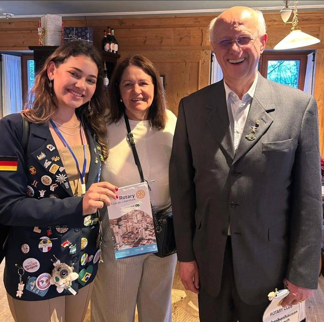 Intercambista Sofia Registra Encontro com o Presidente do Rotary International Mario César Martins de Camargo na Alemanha