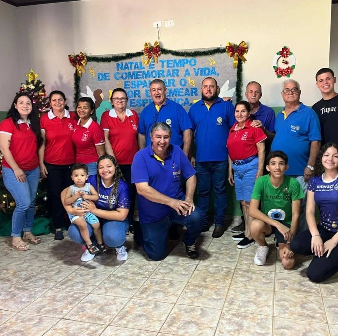 Casa da Amizade - Rotary Club de Ouroeste e o Interact Club de Ouroeste realizaram uma ação solidária na APAE de Indiaporã