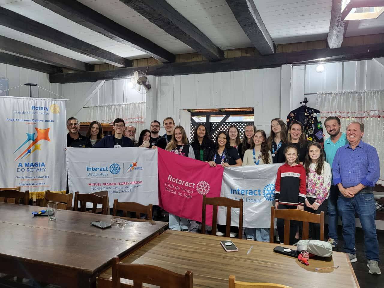 I Encontro Interact + Rotaract em Rio dos Cedros