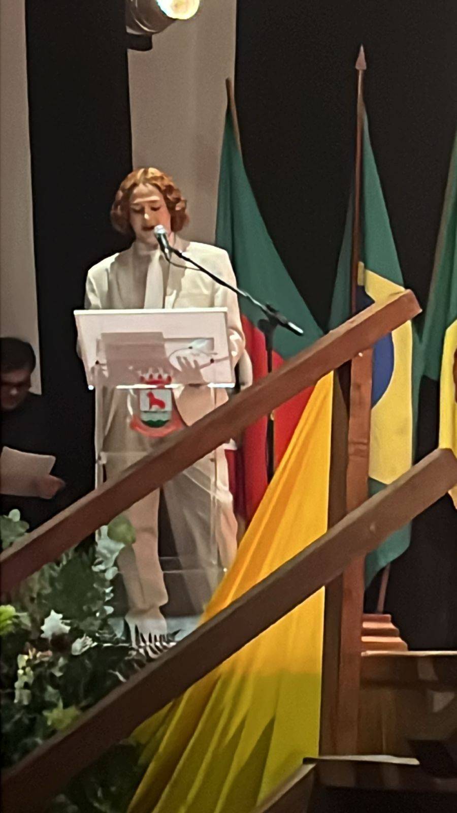 Em 28-12-2024,o RC de Jaguarão,comemora a formatura no ensino médio de jovens,da escola CECAR,Colegio Estadual Carlos Alberto Ribas,onde Felipy Moreira ,orador da turma escolhido com louvor representa o espírito rotário. Felipy rotariano,que veio do Interact Club de Jaguarão,desenvolve um papel de liderança positiva e constrói um exemplo sólido de como o espírito rotário influencia positivamente um líder juvenil. O RC de Jaguarão está muito honrado por ter entre seus associados jovens que começaram no Interact e hoje são rotarianos exercendo liderança positiva na sociedade.Temos também Inácio Baltar,foi interactiano e hoje é rotariano,jovem de grande talento e liderança na comunidade,conhecido por seu talento musical,e o querido Daniel Tirado Herrera,que fez o intercâmbio,veio do México e que hoje recebe seu diploma . É o Rotary Club de Jaguarão e os jovens,a continuidade do Rotary.