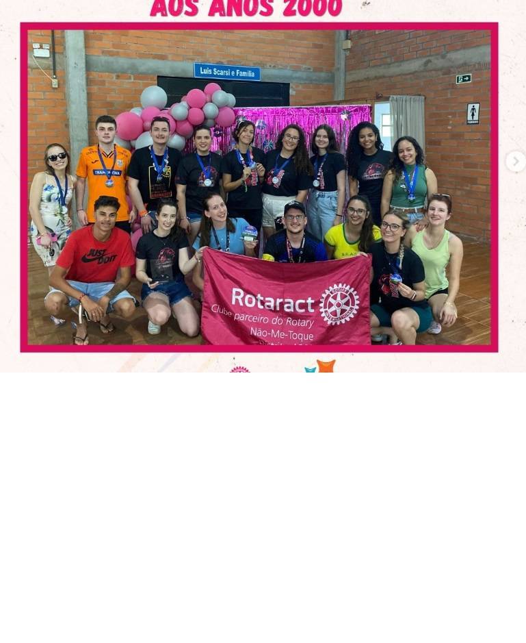 💿No final de semana (23 e 24 de Novembro), estivemos marcando presença na XIV ROTARACTÍADAS de volta aos anos 2000, do Distrito 4660, na cidade de 15 de Novembro -RS💿  O evento foi organizado pelo @rotaractibiruba 💖🤝🏼.  Tendo como objetivo fortalecer os laços entre clubes e companheiros, com os jogos ( caça ao tesouro, corrida do saco, corrida três perna, corrida saci, cabo de guerra, lona, futebol de sabão, vôlei, chute ao gol, queimada...) além da escolha do rei e rainha do baile.👏🏼  Com muita alegria, o Rotaract Club de Não-Me-Toque, ganhou o troféu da maior caravana, a nossa companheira @naibonatto ganhou a faixa da rainha do baile💖  Este ano a novidade foi que os clubes foram divididos em equipes (roxo, verde, amarelo, azul, vermelho, laranja) a equipe roxa foi campeã dos jogos, constituído por 3 integrantes do time sendo do Rotaract Club de Não-Me-Toque.  Parabenizamos a organização do evento, que foi impecável em cada detalhe. Deixamos nosso afeto à todos os companheiros participantes. 💖⚙️  #rotaract #voluntariado #distrito4660 #campeã #magiadorotary #rotaractiadas