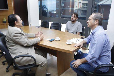 Reunião na Câmara Municipal de Marília discutiu detalhes do programa televisivo Humanidade em Ação, do Rotary International