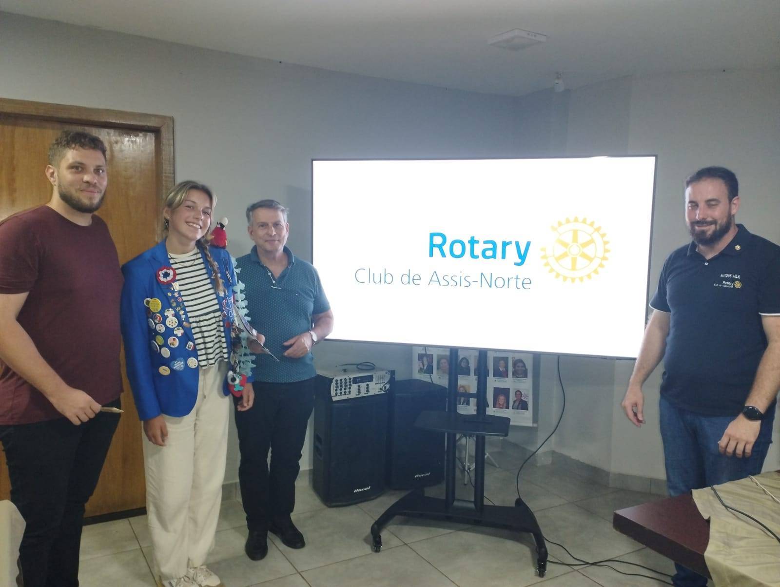 Entrega da Mesada para Adele - Intercambiaria da França