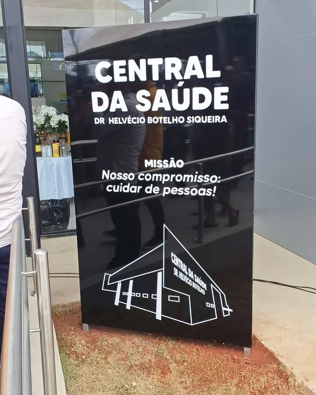 Rotary Club de Santa Fé do Sul participou da inauguração da Central da Saúde Dr. Helvécio Botelho Siqueira