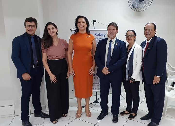 Reunião interclubes entre os clubes rotários de Marília contou com as presenças de rotarianos da cidade de Vera Cruz