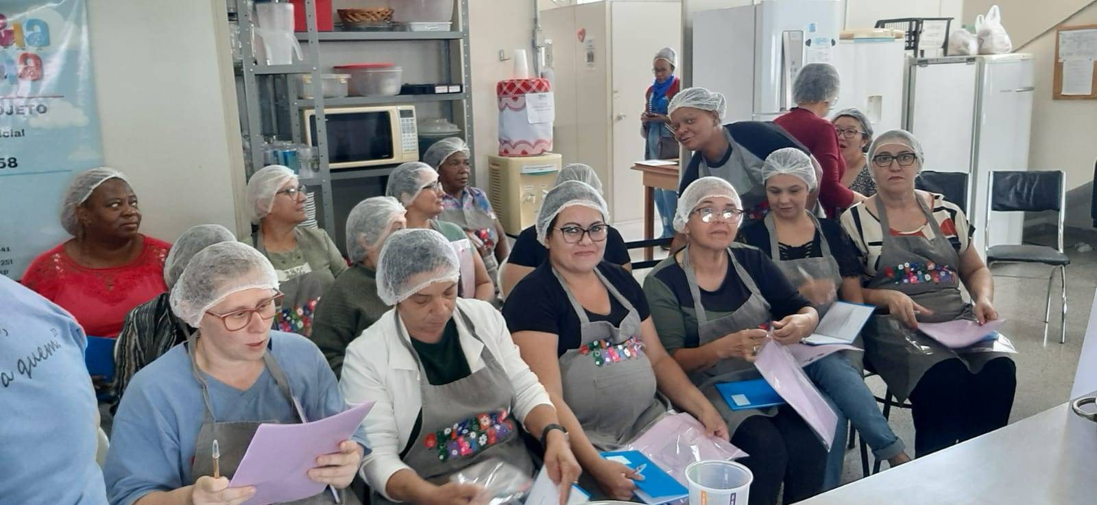 Conclusão do Curso "Capacitação Confeitaria Bolos Decorados