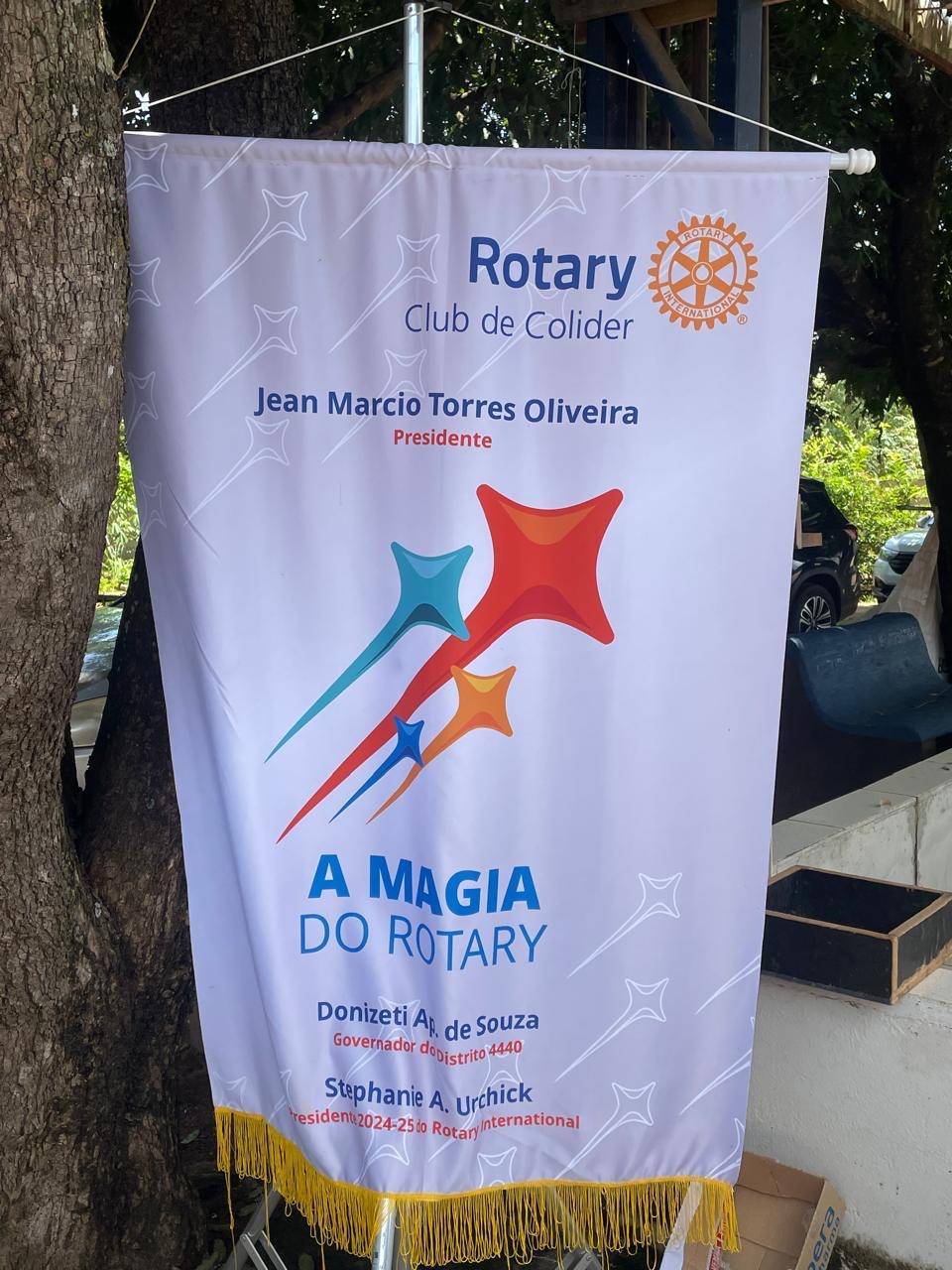 Rotary club de Colíder em ação na Casa do Peregrino