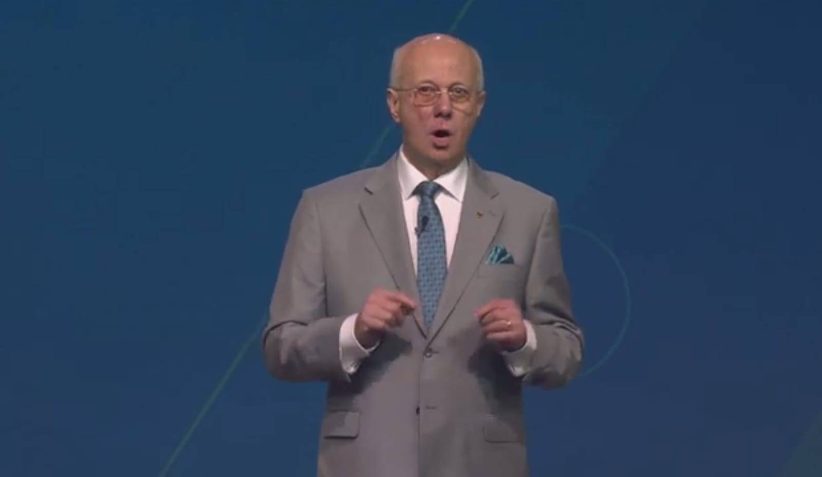 Presidente Eleito do Rotary International Encerra Assembleia em Orlando