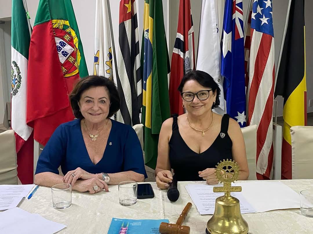 Presidente Cristiane Pinheiro Recebeu Convidados de Associados em Reunião Ordinária Realizada em 10 de Fevereiro