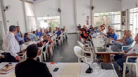 Oficina de projetos com a The Rotary Foundation reuniu aproximadamente 50 rotarianos da região