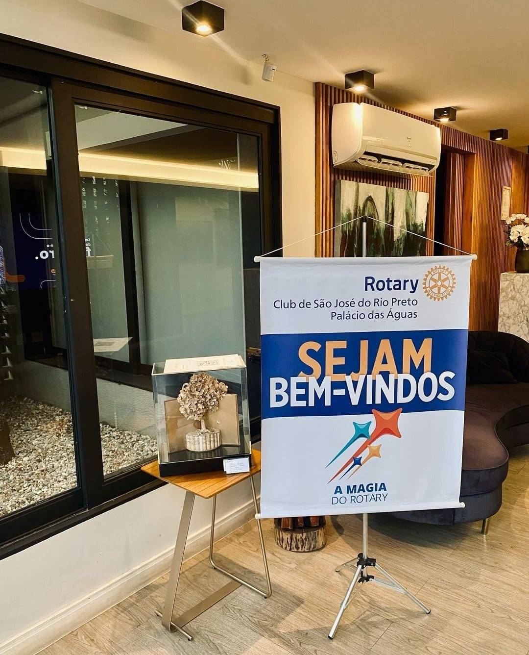 Interact Club de São José do Rio Preto - Palácio das Águas realiza Leilão Beneficente