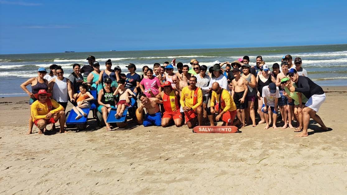 Inclusão e alegria no Projeto Praia Acessível