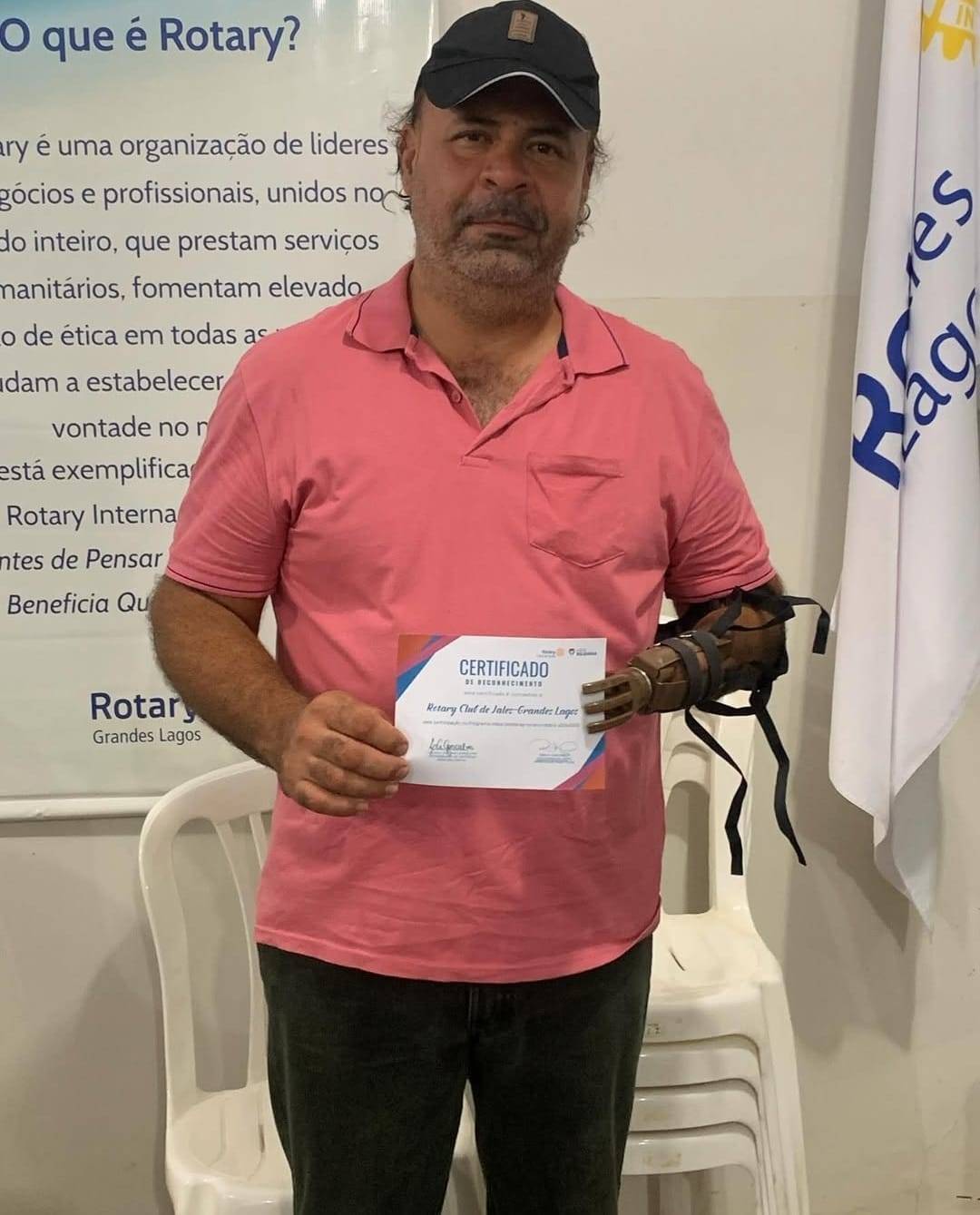 Rotary Club de Jales - Grandes Lagos faz doação de duas próteses de mão da LN4 Hands Foundation