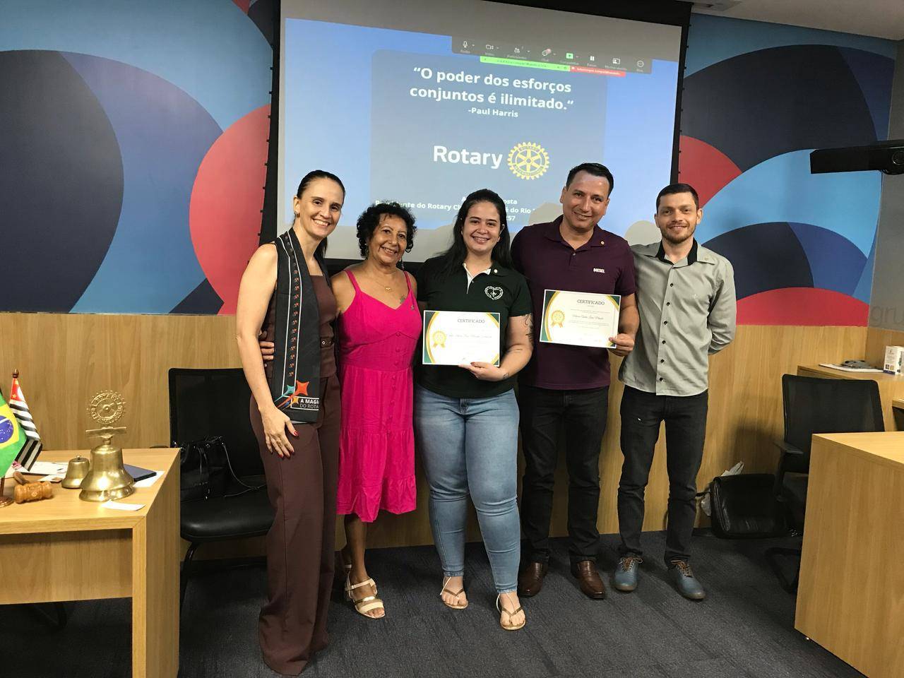 Rotary Club de São José do Rio Preto - Eco empossa dois novos membros