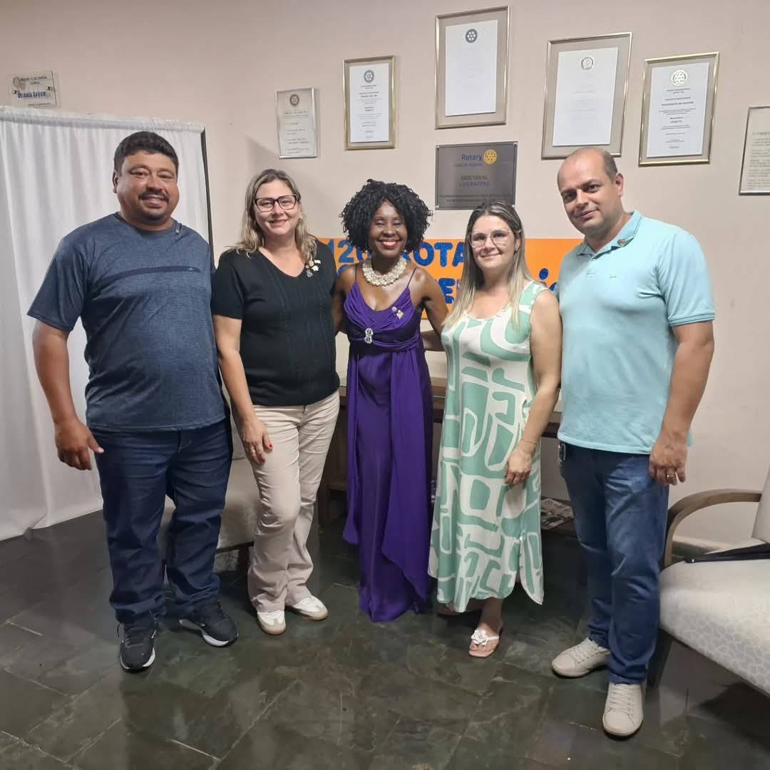 Companheiros do Rotary Club de Santa Fé do Sul realiza visita ao Rotary Club de Itapeva do Distrito 4621.