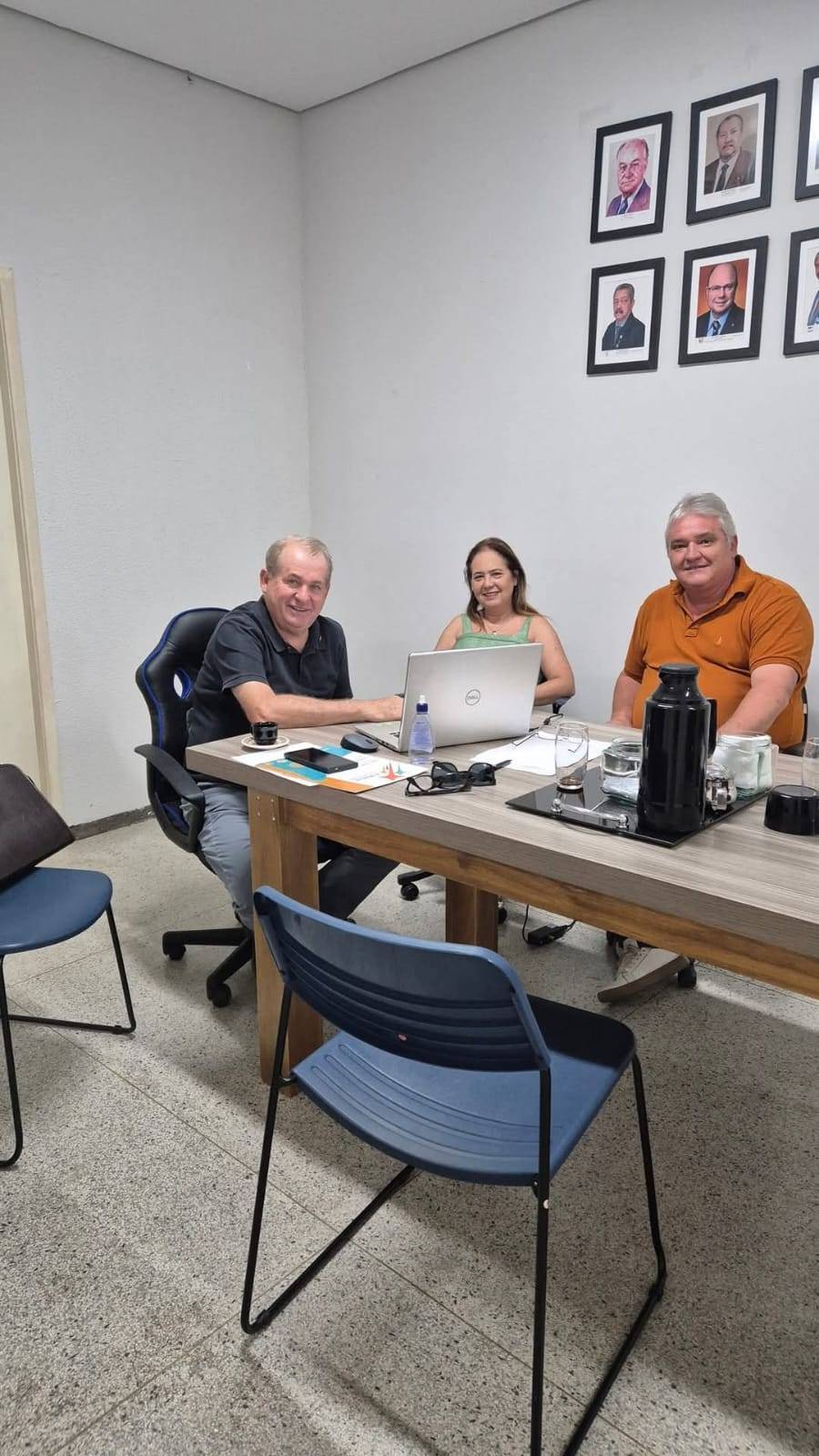 Reunião no escritório da governadoria em São José do Rio Preto para traçar novas metas ao Distrito 4480