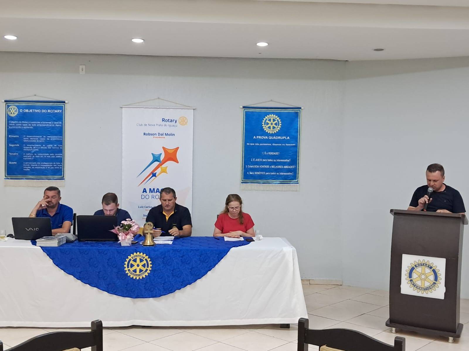 Leitura da 6* instrução rotária 