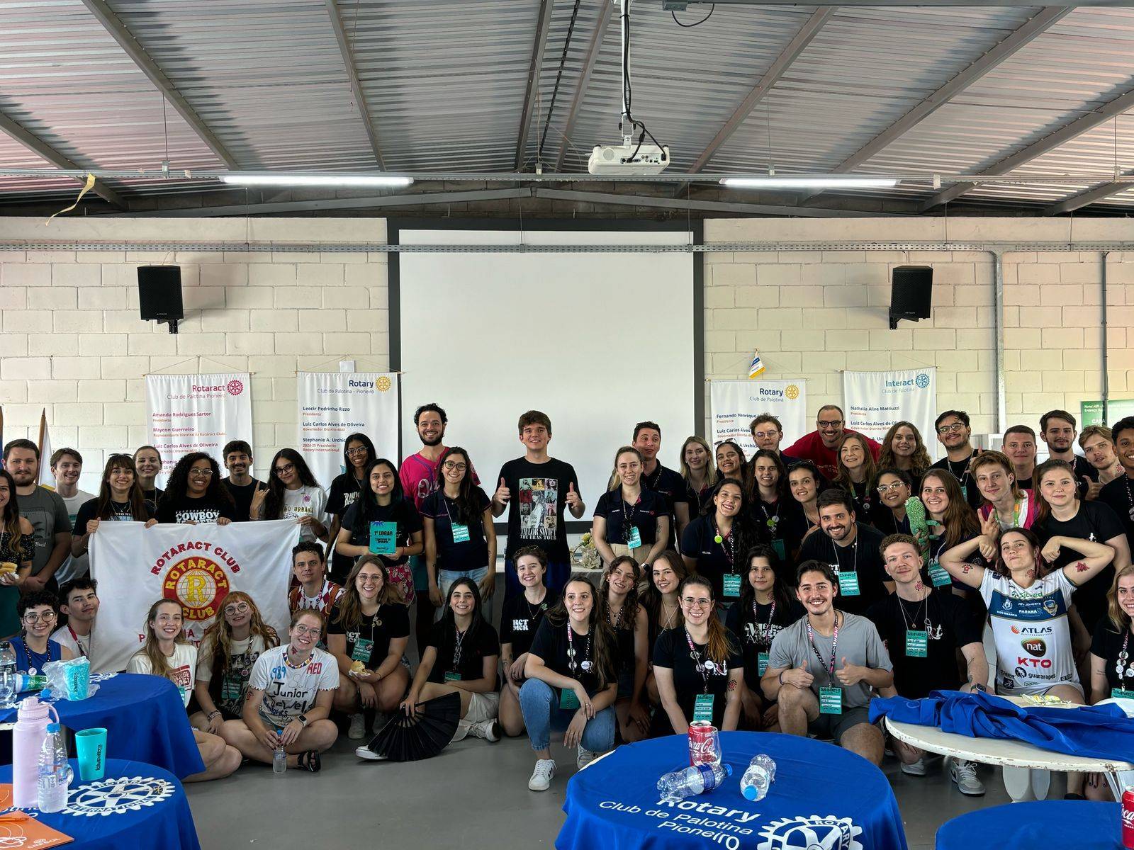 Rotaractianos da área 1