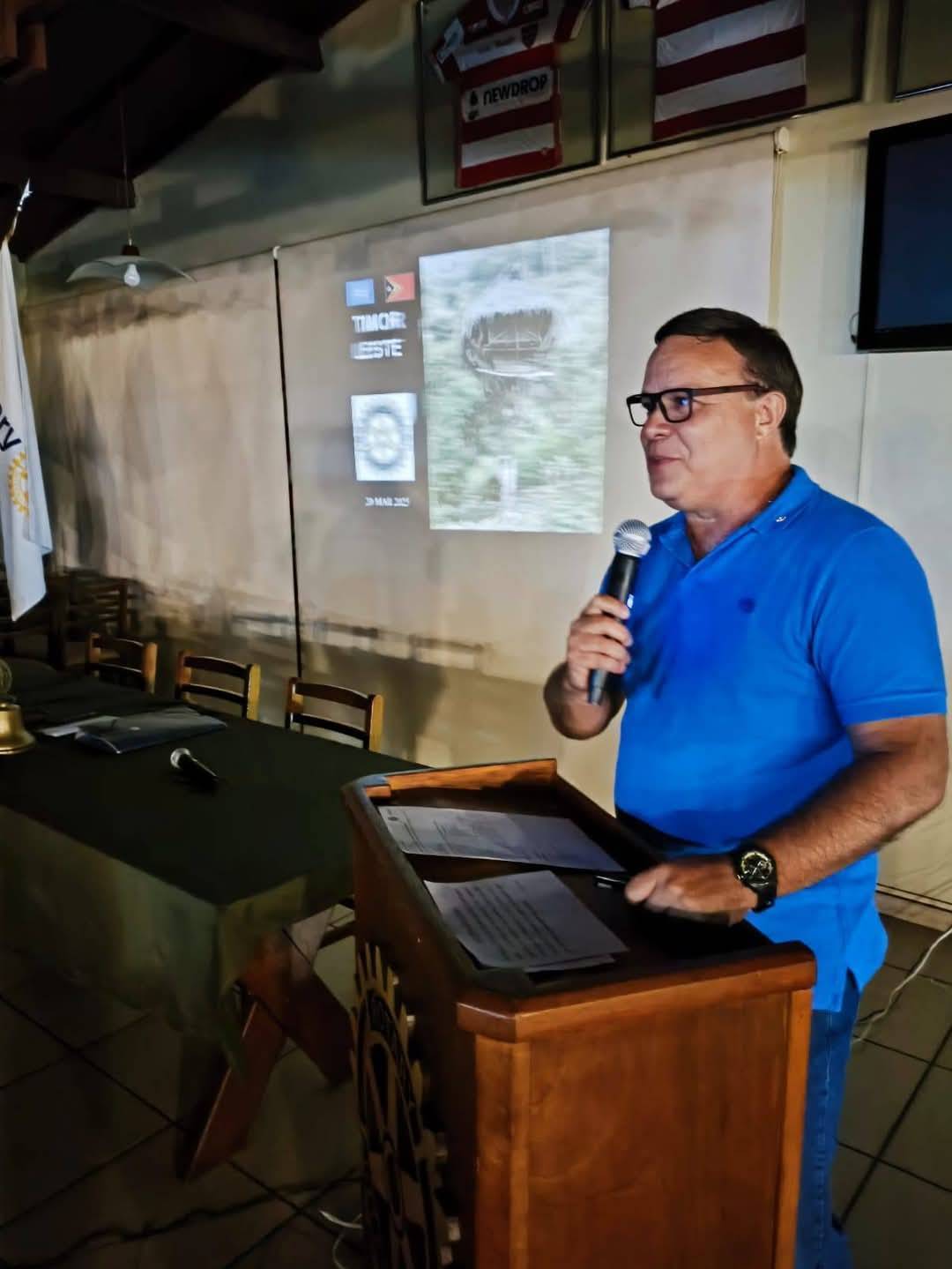 Rotary Club de Lins Realizou Reunião Ordinária Reunindo Associados - Esposas e Convidados