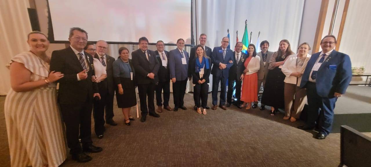 Gov. Eder Bocchini esteve presente na 23° REGOESP - LESTE na cidade de Santos