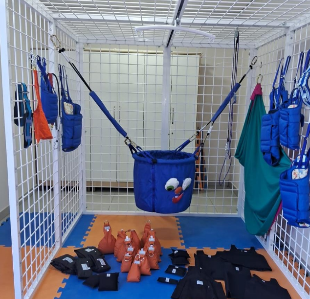 Entrega de equipamento ao Instituto Zoom - Subsídio Distrital