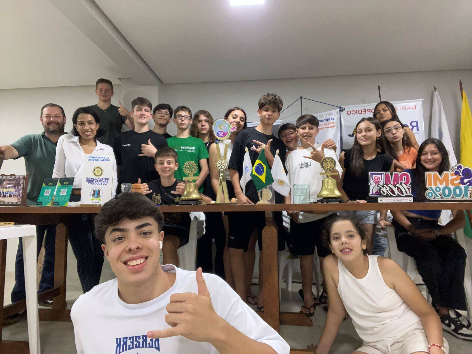 foto da reunião do dia 03 de abril