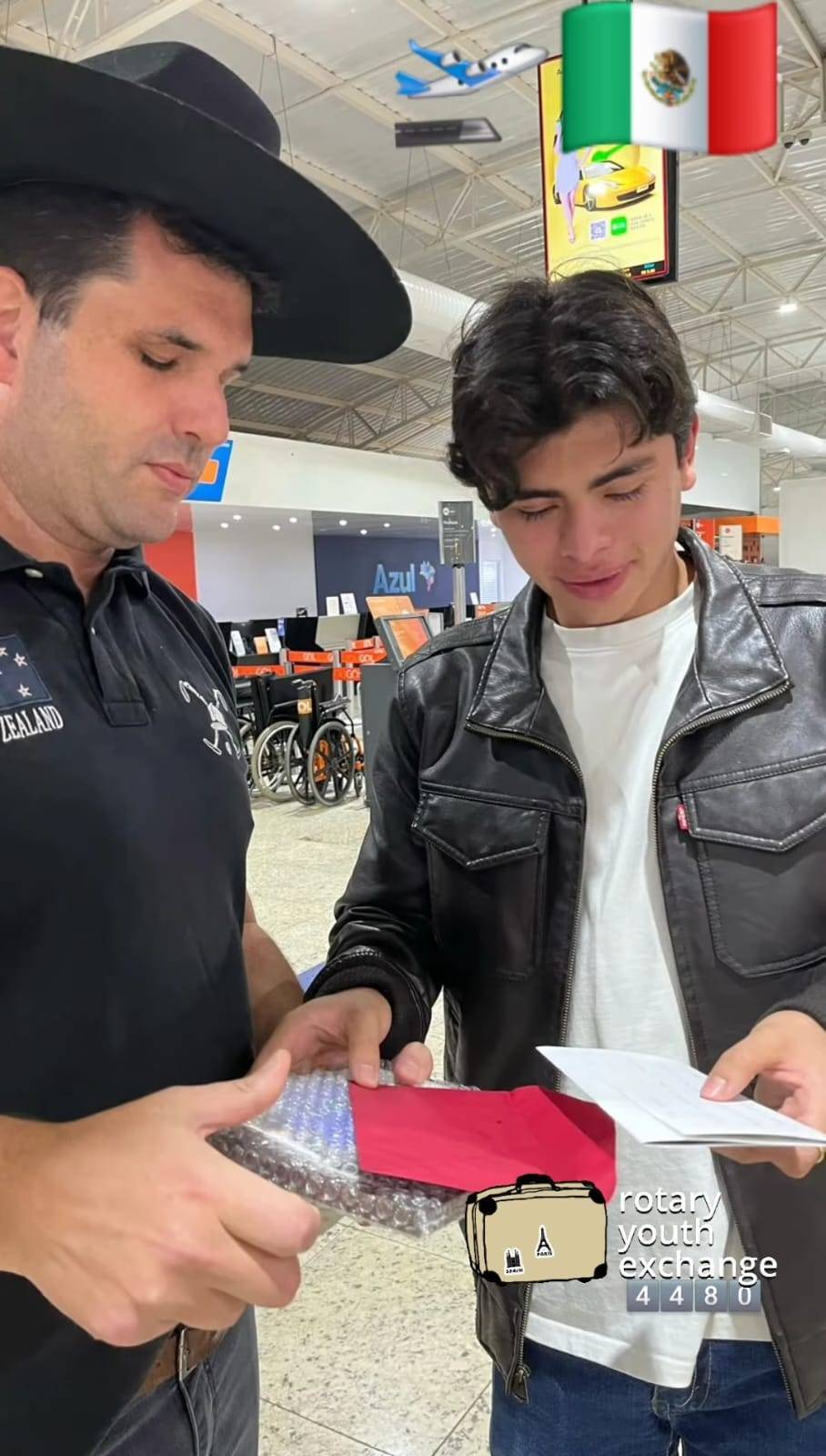 Intercambista Gael se despede do Distrito 4480