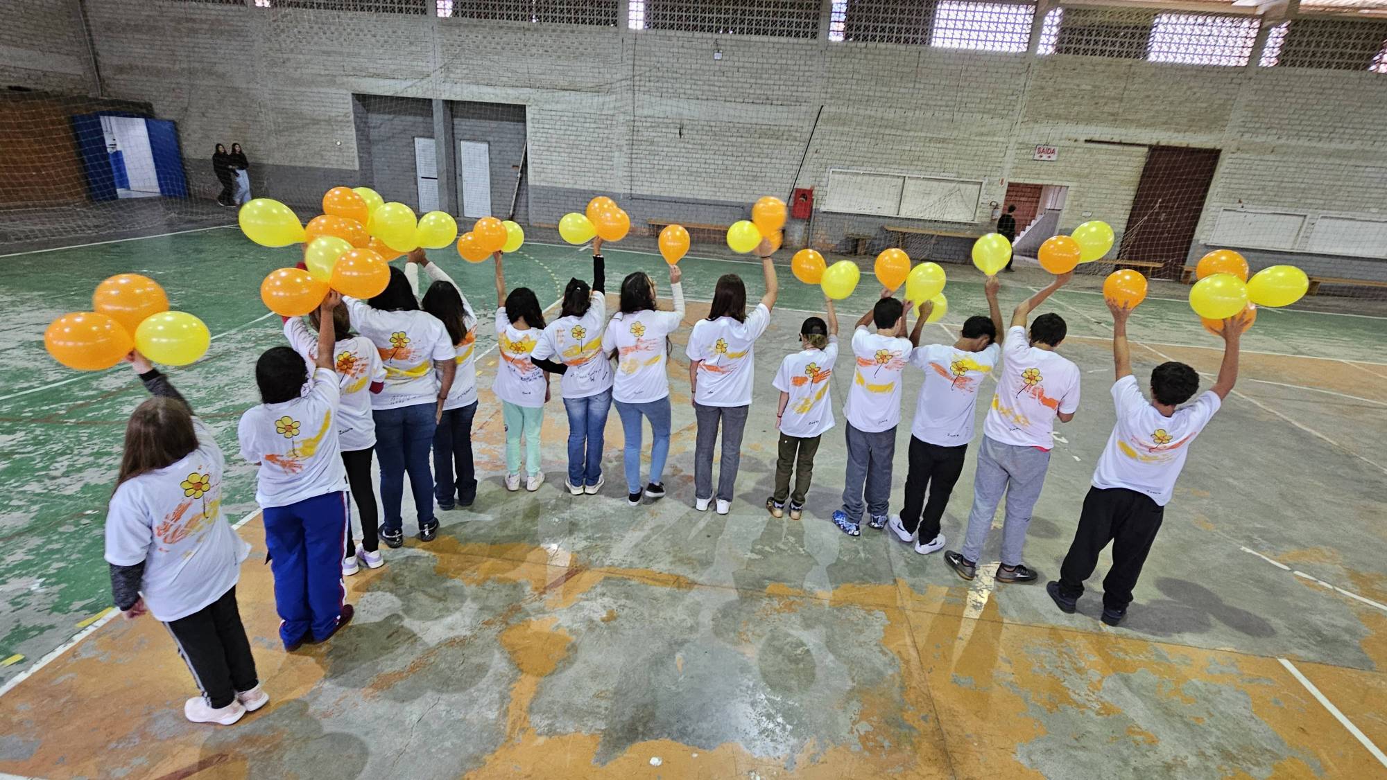 Projeto Eu Fiz o Bem no Distrito - "Abraço do Bem"