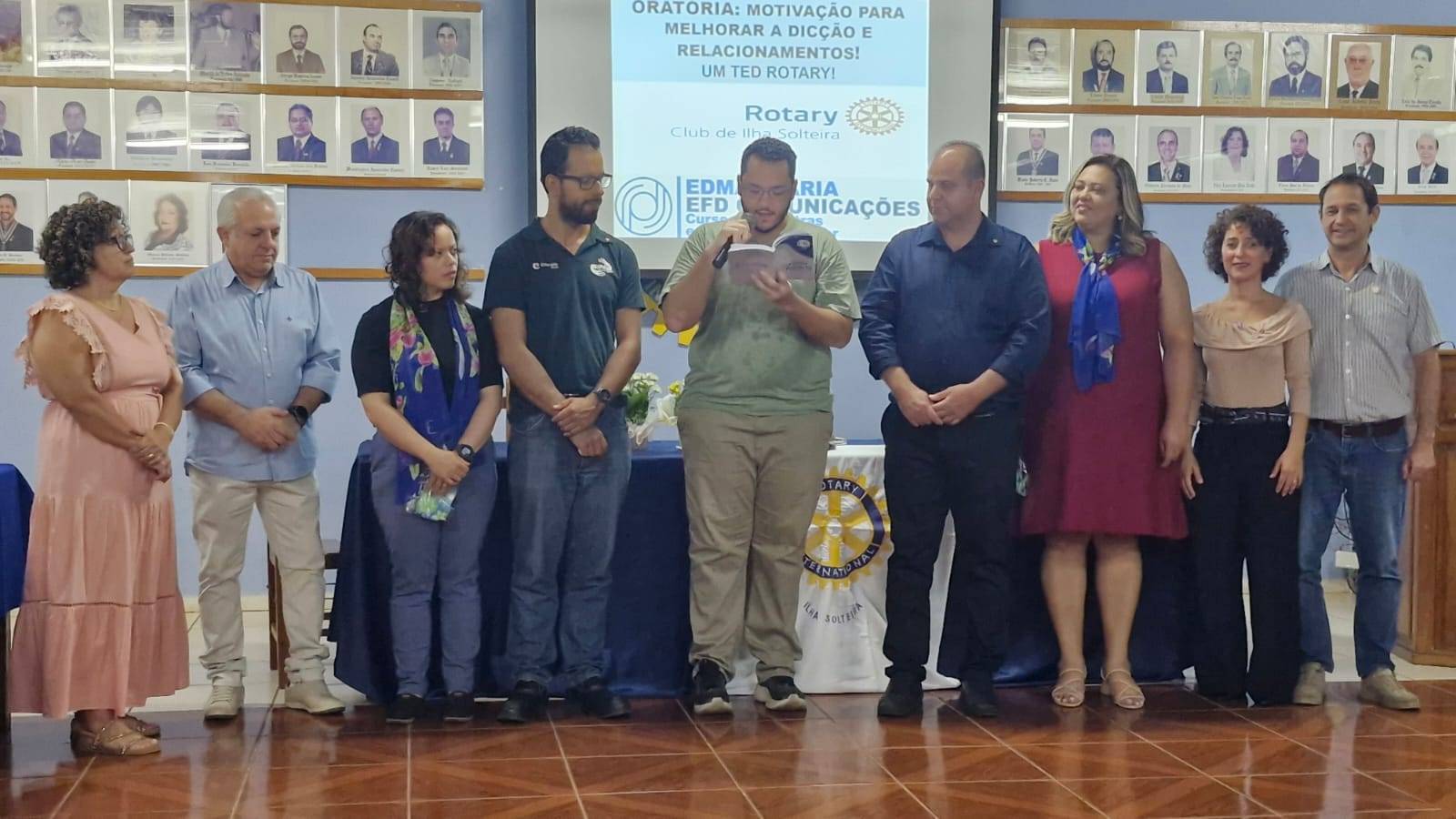 Rotary Club de Ilha Solteira realizou reunião festiva de novos sócios no clube