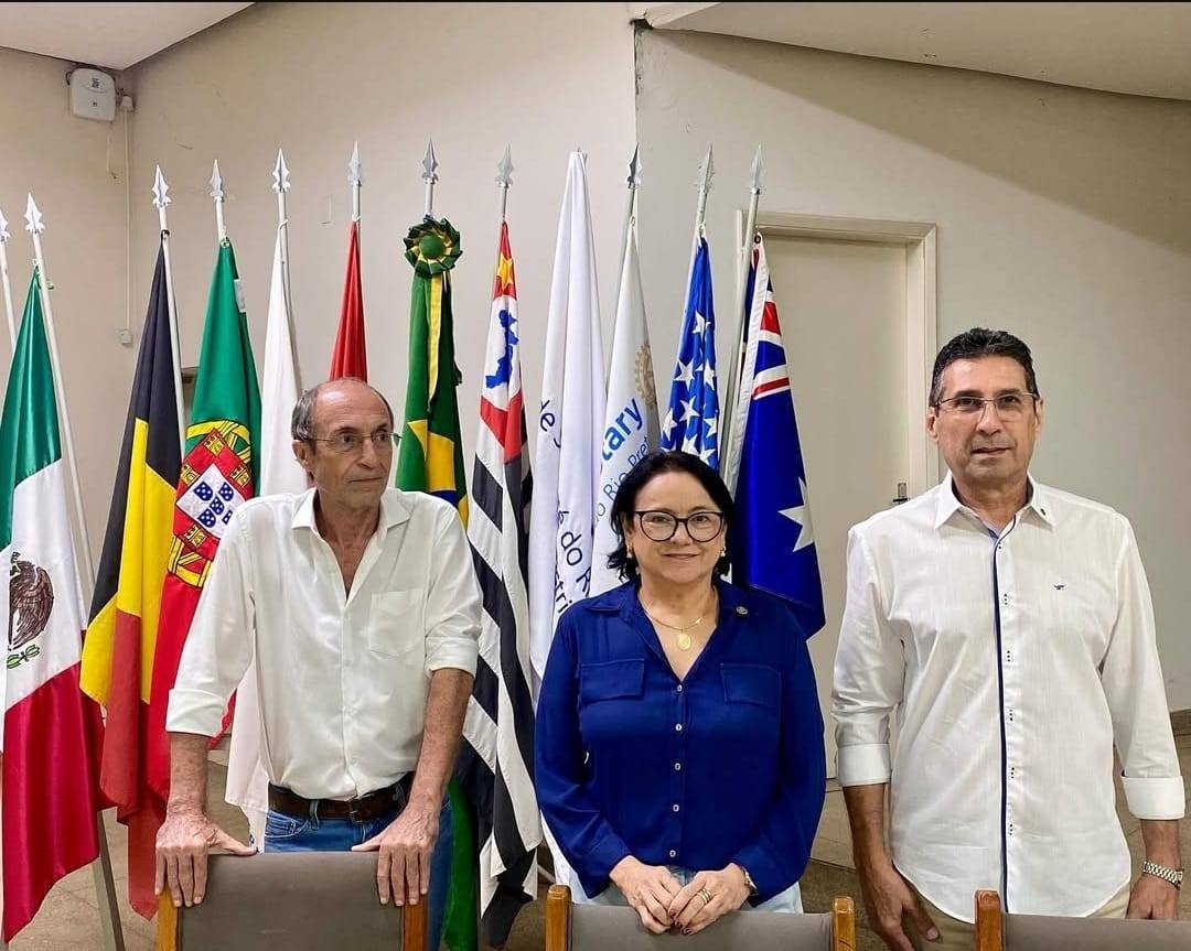 Rotary Club de São José do Rio Preto realiza festiva em comemoração aos aniversariantes do mês de abril