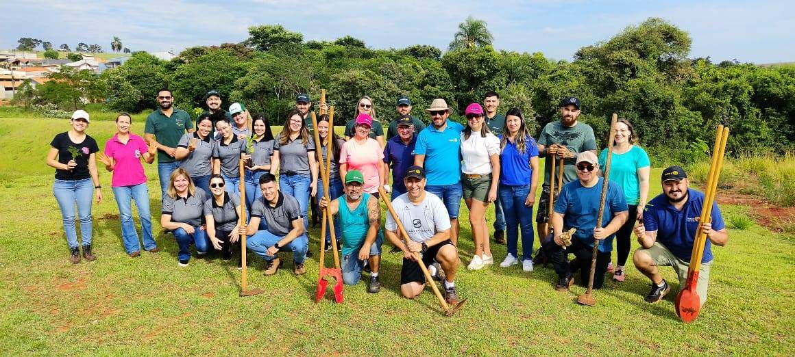 A iniciativa contou com a presença dos rotarianos, que se engajaram nessa importante causa em prol do meio ambiente. As espécies de mudas de árvores plantadas foram: Araçá, Caroba, Mutambo e Jangadeiro, somando um total de 80 mudas.