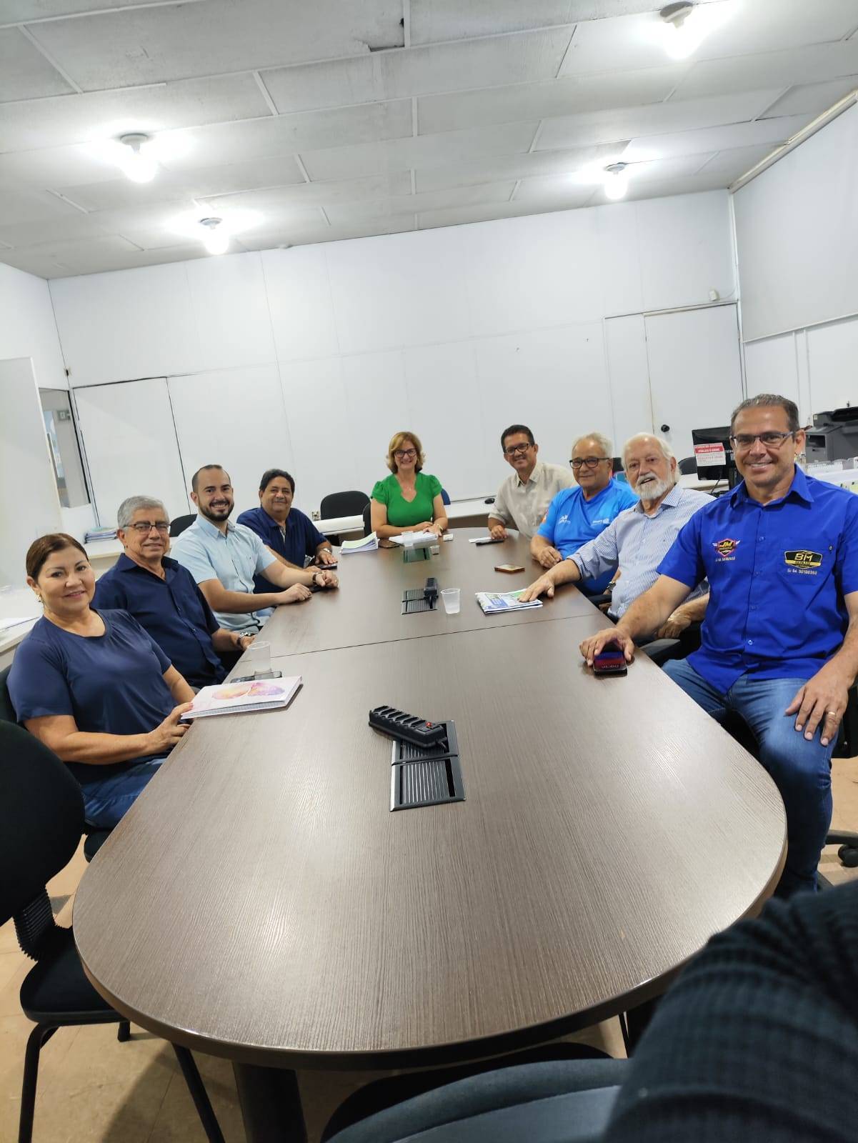 RC de Rio Verde em reunião na Secretária de Educação de Rio Verde GO