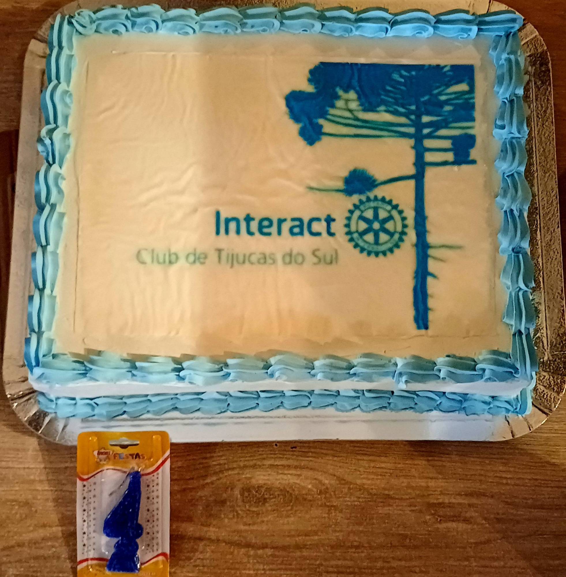 Bolo do quarto aniversário do Interact Tijucas do Sul