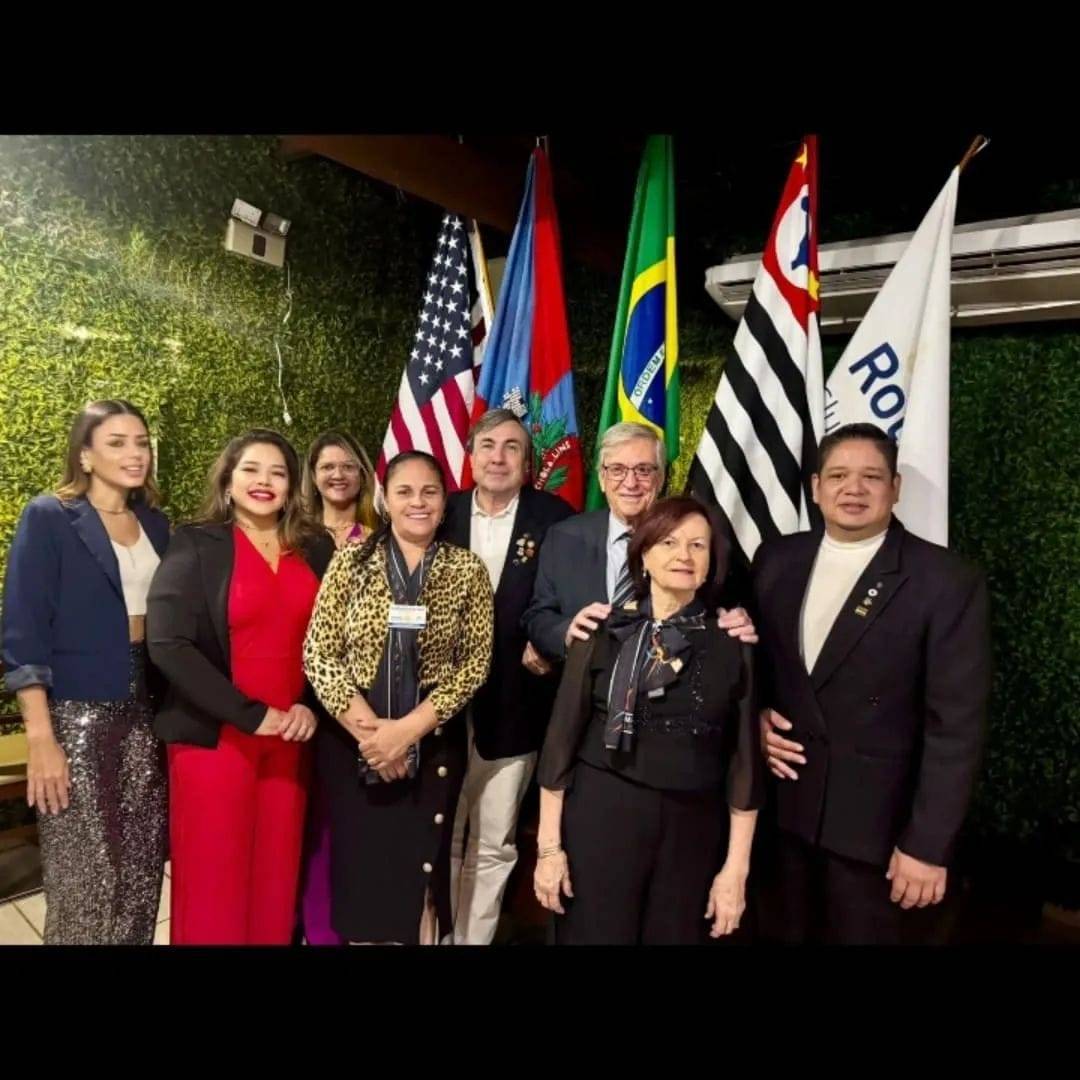 Rotary Club de Lins - Norte marca presença na Festiva do Dia das Mães do Rotary Club de Lins