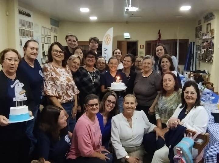 Reunião festiva do Rotary Club de Santo Ângelo Centro Norte