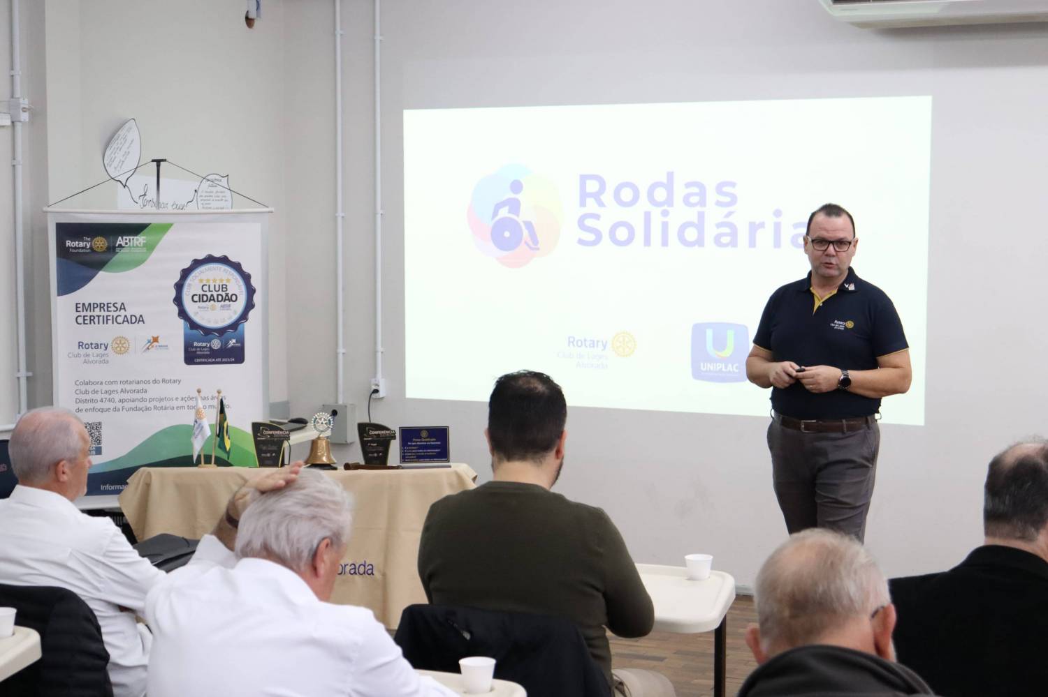 Presidente Mauricio na UNIPLAC em reunião de avaliação do programa Rodas Solidárias