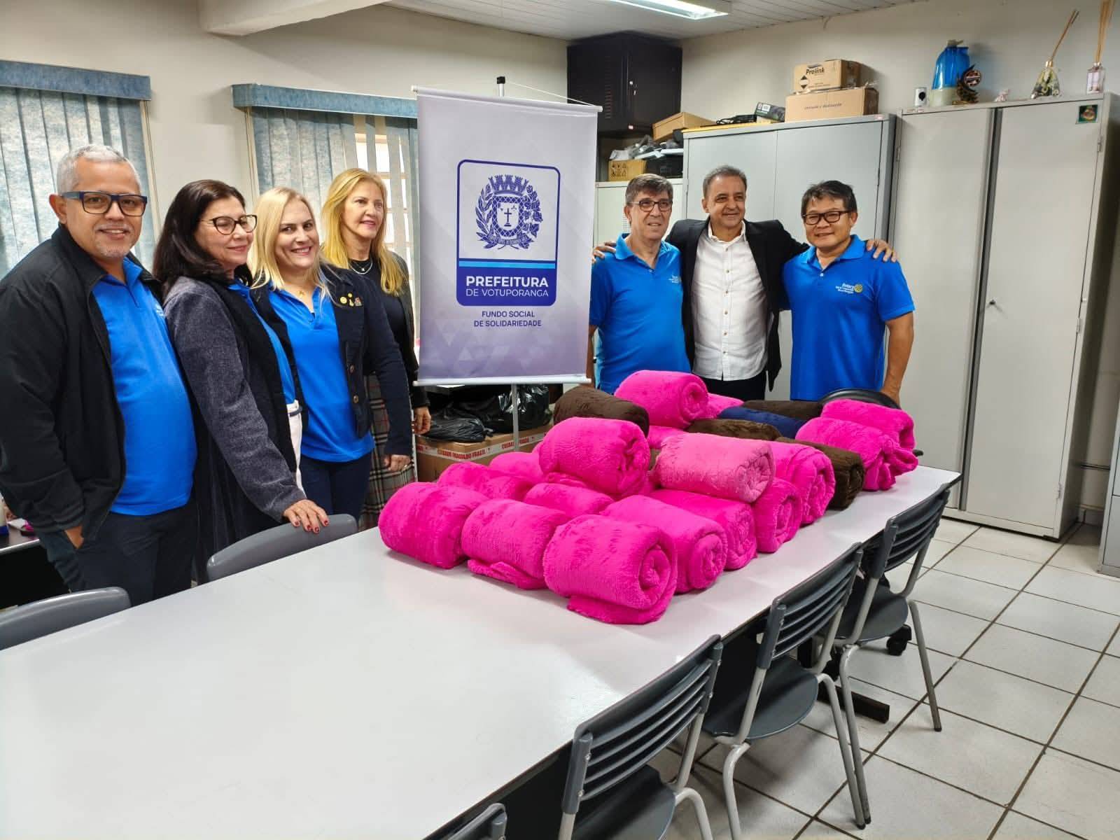 Rotary Club de Votuporanga - Novas Gerações atende pedido do Fundo Social de Solidariedade