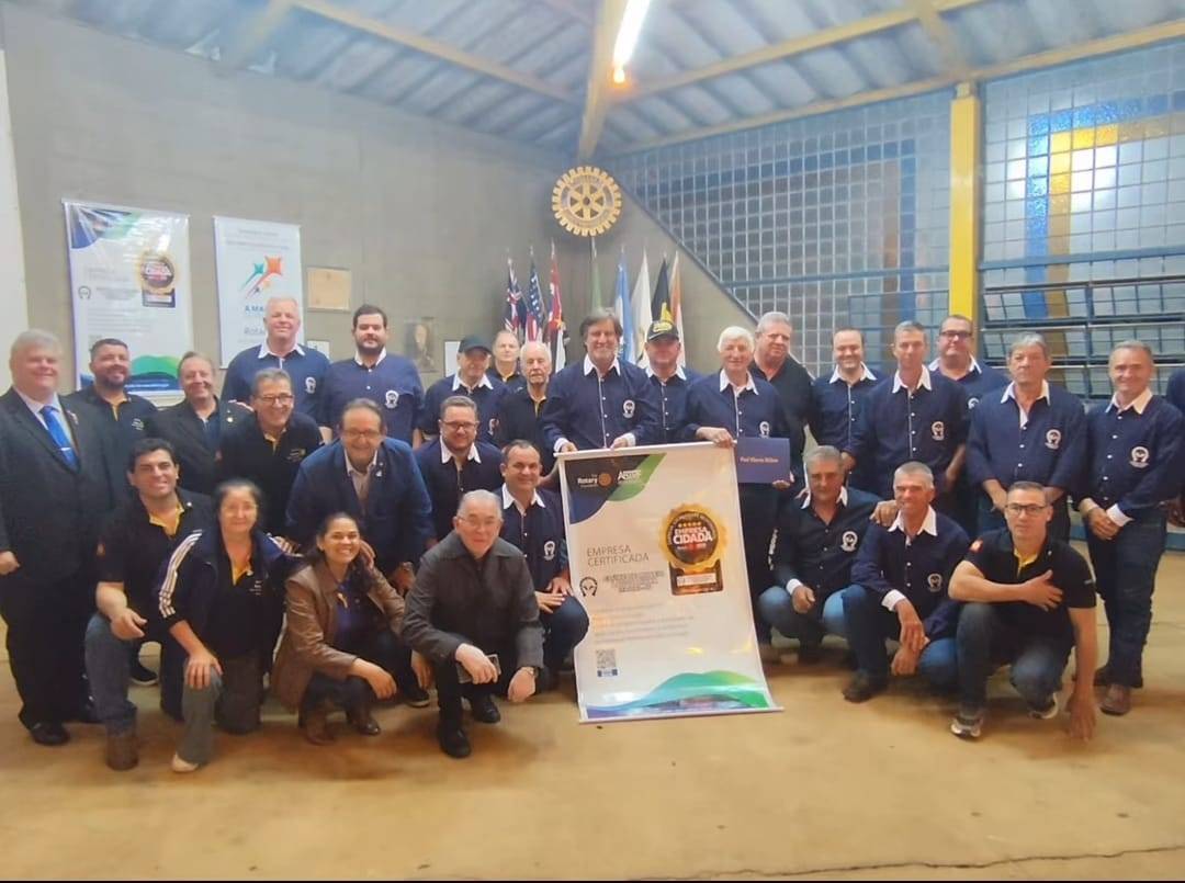 Rotary Club de Itajobi homenageou a Associação dos Amigos do Bairro da Lagoa Limpa com o Título de Clube Cidadão