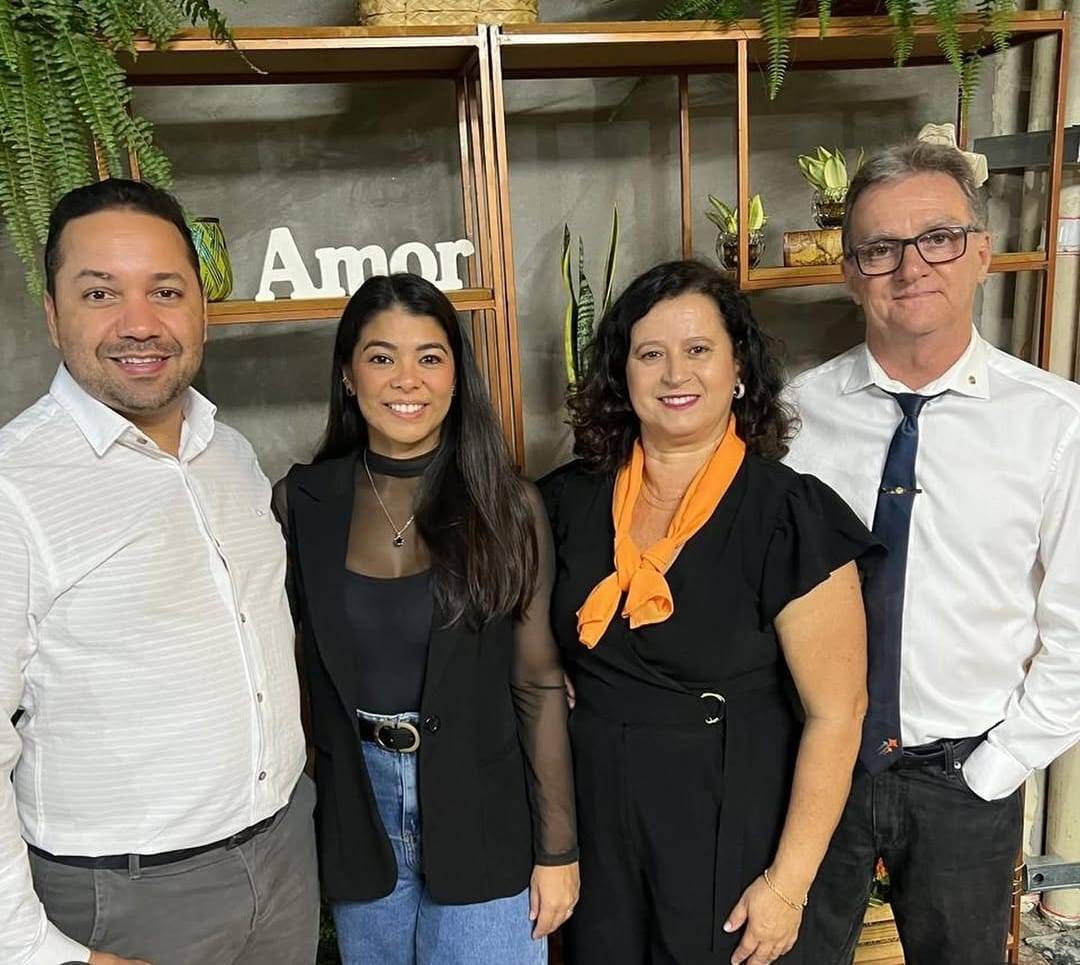 Presidente do Rotary Club de Jales parabeniza o presidente do Rotary Club de Santa Fé do Sul pelo evento realizado