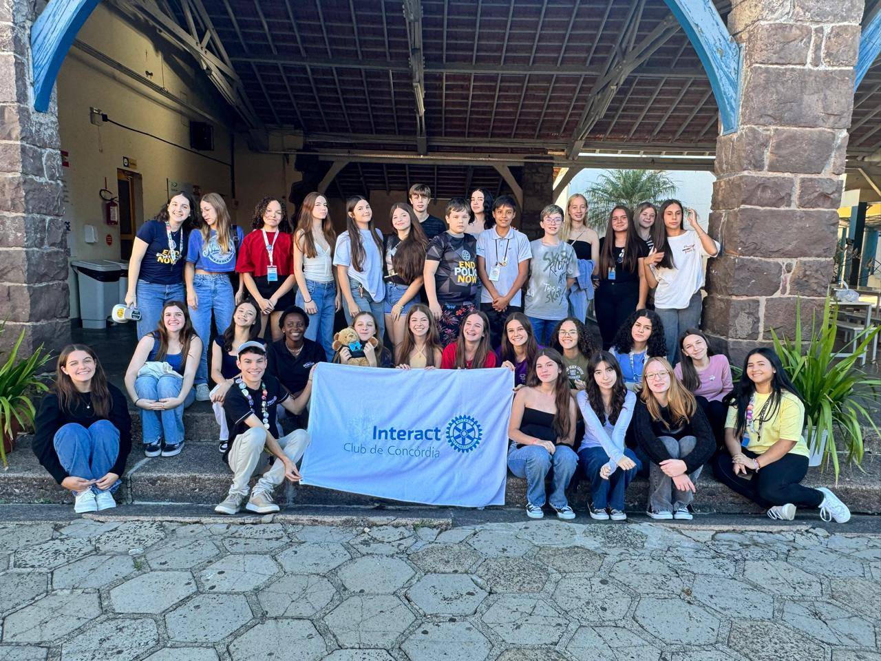 Interactianos e convidados no Dia do Convidado de 2025