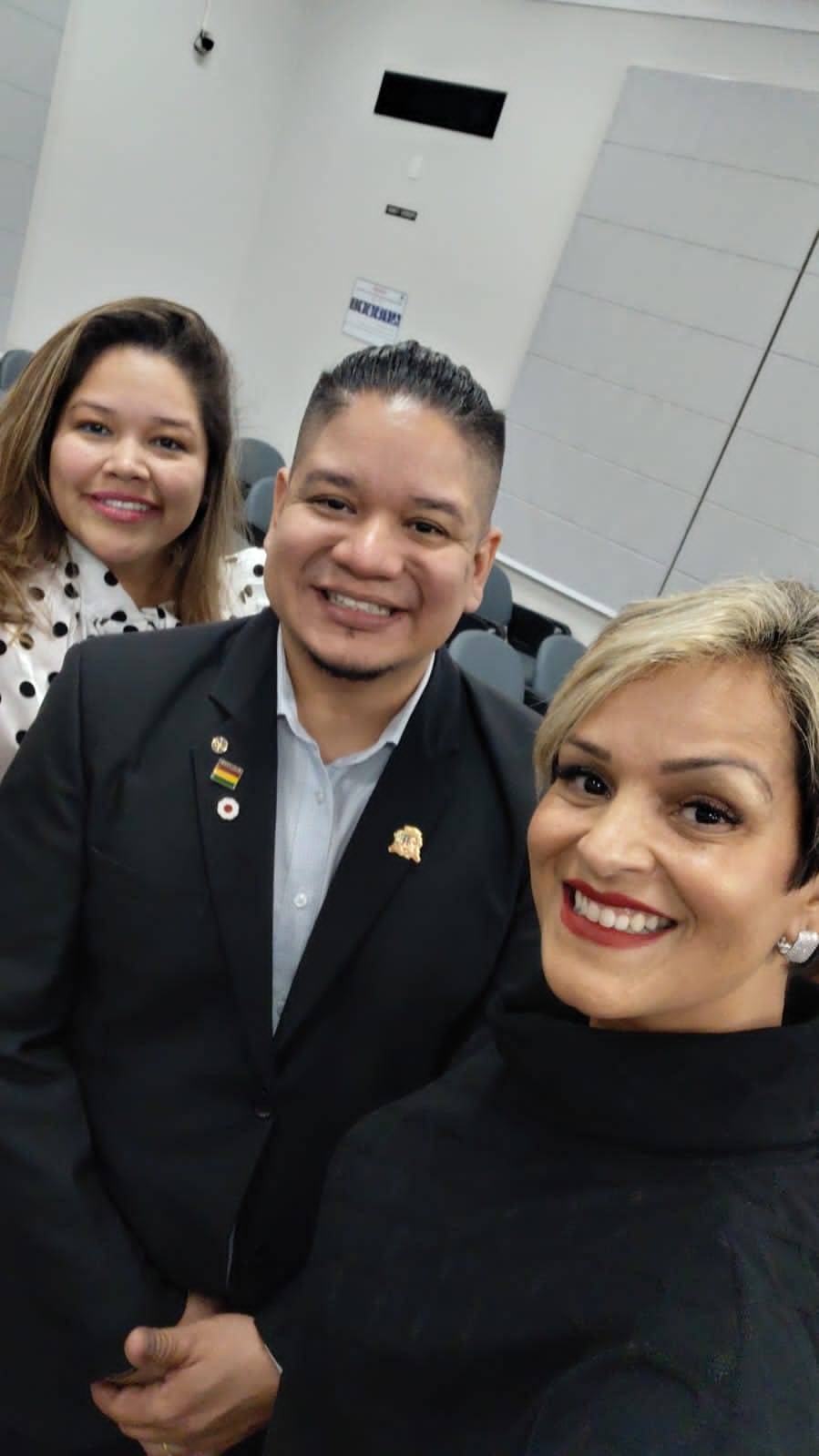 Companheiro do Rotary Club de Lins - Norte Alfredo Alves Neto recebeu o 